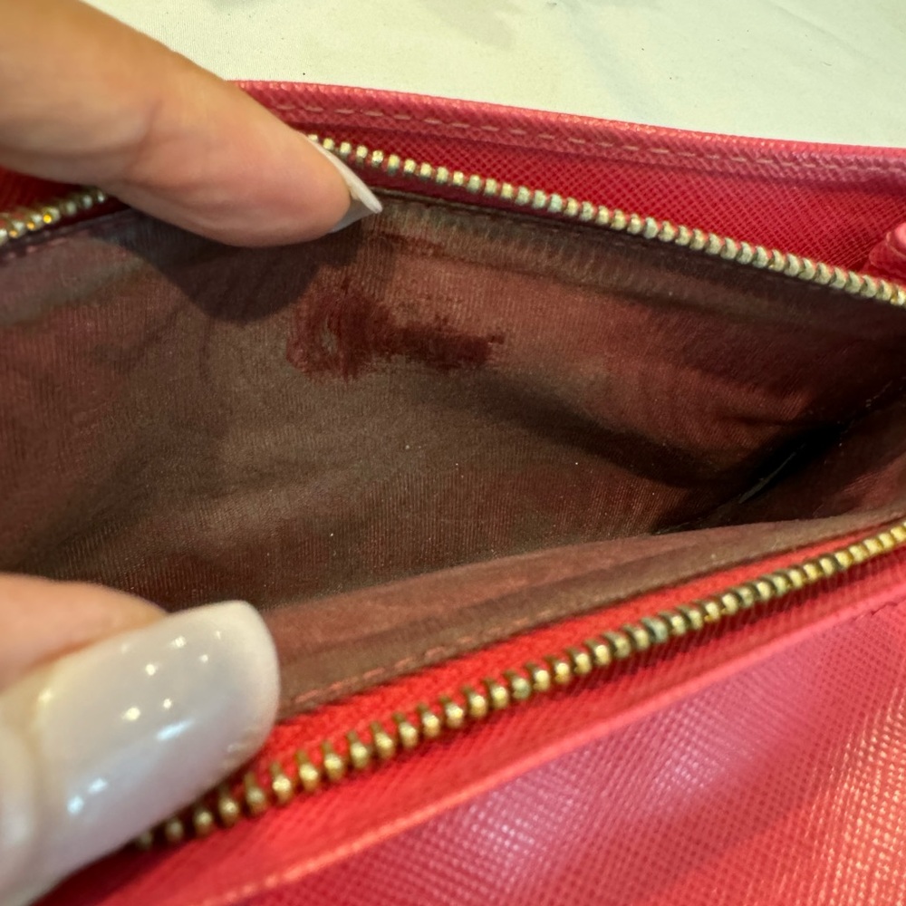 Authentic Prada wallet - Picture 6 of 15